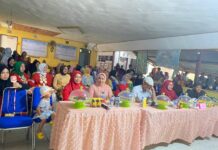 Peringati Hari Ibu 2022, TP-PKK Desa Lampenai Gelar Berbagai Lomba Libatkan Lansia