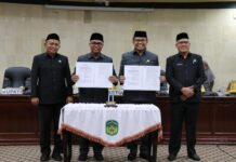 Bupati Budiman Sampaikan Pendapat Akhirnya Terhadap 4 Buah Ranperda