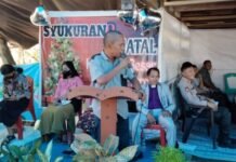 Hadiri Syukuran, Najamuddin Dapat Pujian Warga