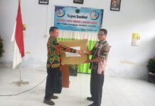 Sekretaris Disdikbud Luwu Utara Hadiri Lepas Sambut Kepsek di UPT SMP Negeri 2 Bone-Bone