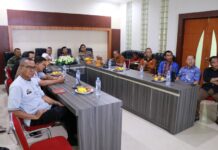 Bupati Bersama Forkopimda Lutim Ikuti Rakor Penanganan Pemulihan Ekonomi dan Inflasi Secara Virtual