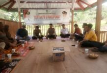 Kolaborasi Pemerintah Kecamatan – Polsek Wasuponda Melalui Kegiatan “Cerita Kita” dan “Jum’at Curhat”