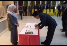 Lantik 8 Pejabat Pimpinan Tinggi Pratama Administrator dan Pengawas, Ini Harapan Bupati Luwu Utara