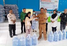 Pemdes Koromatantu Distribusikan Program Liga-1, Diharapkan Jadi Integrasi Antara Pemda dan Masyarakat