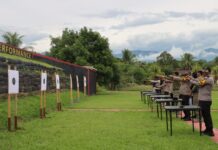 Minimalisir Penyalahgunaan Senpi, Kapolres Lutra Bersama Personil Latihan Menembak