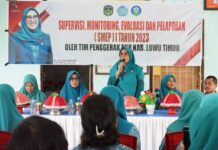 SMEP di Burau, Ketua TP-PKK Lutim Ingatkan Kader Tentang 10 Program Pokok