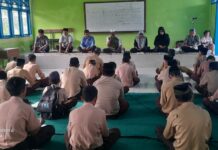 Rutin Setiap Hari Jumat, UPT. SMPN 2 Malangke Laksanakan Zikir dan Jumat Berkah