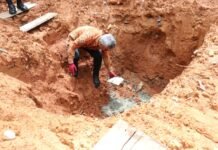 Bupati Luwu Timur Letakkan Batu Pertama Pembangunan Gereja Katolik Paroki Persiapan ST. Yosep Malili