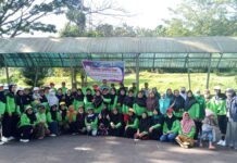 Eratkan Silaturahmi, Kelas “Martabak Berdasi“ Gelar Family Gathering di Pantai Ide Sorowako