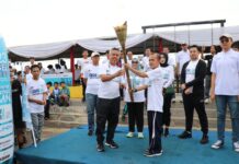 Bupati Lutim Lepas Peserta Jalan Sehat Bersama BUMN
