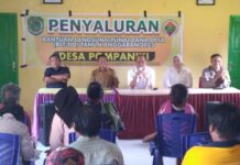 Hadiri Penyaluran BLT-DD Desa Pompaniki, Kadis PMD Luwu Utara : Belanjakan Sesuai Dengan Kebutuhan Pokok