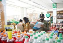 Tim Terpadu Temukan Makanan Tidak Layak Jual Saat Pengawasan Di Pasar Malindungi Sorowako