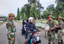 Bagi-Bagi Takjil, Batalyon Armed 21 Tarik Turun di Jalan