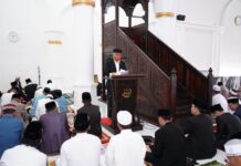 Sholat Ied Di Masjid Agung Malili, Bupati Sampaikan Capaian Dua Tahun Pimpin Lutim
