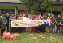 Kunjungi Dua Pesantren, Komunitas Domino Gardu COD Masamba Berbagi Buka Puasa