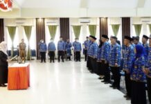 Jelang Idulfitri, Bupati Luwu Utara Lantik 34 Kepala Sekolah dan Mutasi Ratusan Guru