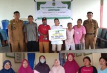 Pemdes Teromu Salurkan BLT DD dan Bantuan Cadangan Pangan