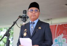 Bupati Budiman Inspektur Upacara Hardiknas Tingkat Kabupaten Luwu Timur