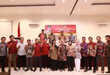 Bupati Buka Bimtek Penyusunan APBDes dan Pengelolaan Keuangan Desa Berbasis Siskeudes