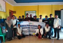 Mahasiswa KKN Tematik Angkatan XXXVI Unanda Palopo Gelar Seminar Program Kerja di Desa Lagego