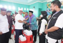 Bupati Lutim Lepas 153 Jamaah Calon Haji