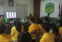 Kepala Dinas Kominfo SP Lutim Terima Mahasiswa PDK UNCP Palopo