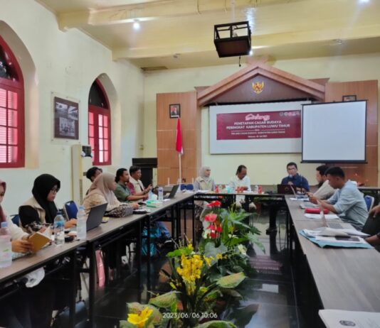 Kabid Kebudayaan Disdikbud Buka Sidang Penetapan Cagar Budaya Peringkat Kabupaten Luwu Timur