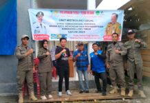 Satpol PP Dampingi Dinas Dagkoprinum Lutim Tera Ulang UTTP Pedagang di Sejumlah Pasar