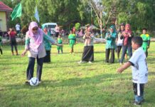 Dalam Rangka HUT Ke- 11 Desa Sindu Agung, Hj. Sufriaty Resmi Buka Turnamen Panen Cup IX 2023