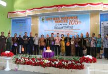 Bupati Morut Hadiri HUT Desa Tontowea Ke-105