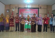 Plt. Kadisdikbud Buka Bimtek Pengasuhan Stimulasi Penanganan Stunting dan Sosialisasi Transisi PAUD Menyenangkan