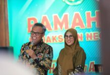 Bupati Bersama Ketua TP PKK Lutim Hadiri Ramah Tamah Peringatan Hari Bhakti Adhyaksa ke-63