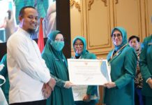 Ketua TP PKK Lutim Hadiri Peringatan HKG PKK Ke-51 Tingkat Provinsi Sulsel