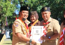 Momentum Hari Pramuka ke-62, Bupati Luwu Timur Terima Penghargaan dari Kwarnas