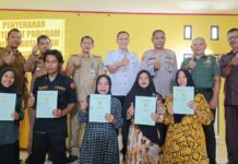 Pemdes Bahari Gelar Penyerahan Sertipikat Program Redistribusi Tanah Tahun 2022