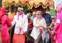 Roadshow Kebudayaan di Kecamatan Burau, Bupati Luwu Timur Ajak Masyarakat Jaga Kearifan Lokal