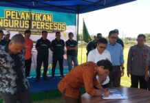 Staf Ahli Pembangunan Lantik Pengurus Persesos Masa Bakti 2023-2028