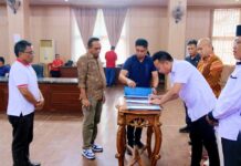 Pemda Morut Tandatangani Komitmen Percepatan Penyelesaian Rekomendasi Temuan Hasil Pemeriksaan BPK