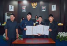 Pemda Bersama DPRD Morut Tandatangani Nota Kesepakatan KUA PPAS Perubahan T.A 2023