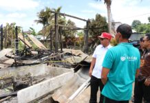 Kunjungi Korban Kebakaran di Desa Balantang Malili, Budiman Ingatkan Warga Selalu Waspada