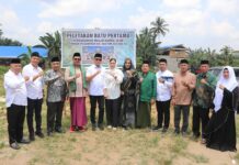 Bupati Morut Sumbang Rp.100 Juta Pembangunan Masjid Ponpes KH. Hasyim Asy’ari