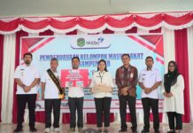 Bupati Lutim Buka Kegiatan Pemberdayaan Kelompok Masyarakat di Kampung KB Kecamatan Angkona