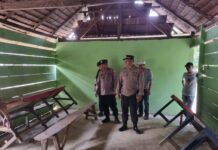 Polsek Mangkutana Razia Miras, Amankan Ratusan Liter Ballo dan Pelayan Cafe