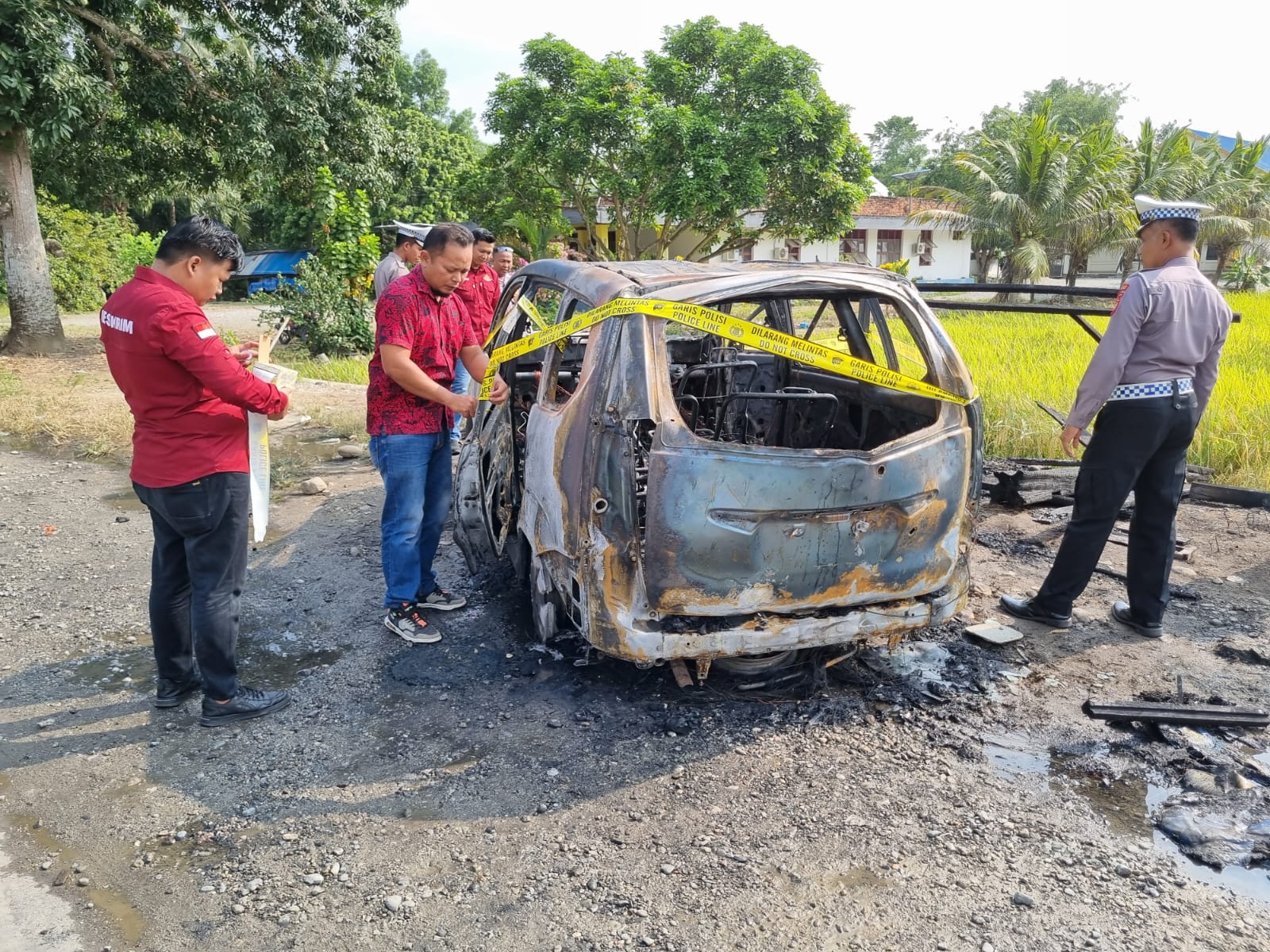 Polisi Temukan Tangki Rakitan Di Mobil Terbakar Di Mangkutana, Sopir ...