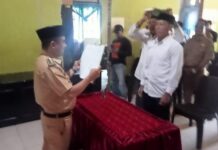 Camat Burau Lantik Anggota BPD Pengganti Antar Waktu Desa Bone Pute dan Lauwo