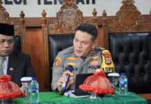 Ketua DPD PDIP Sulteng Bantah Isu Intel Ikut Rapat Internal di Palu