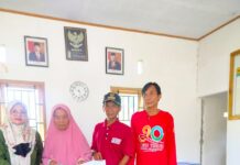 Pemdes Kanawatu Kembali Salurkan BLT DD Tahap IV