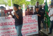 Hikmah Luwu Utara Gelar Aksi Demo di Kejari