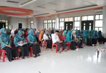 Ketua TP PKK Lutim Narsum Kegiatan Sosialisasi Pencegahan dan Penanggulangan Stunting