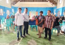 Paparkan Capaian Pembangunan Akhir Tahun, Kades Koromatantu Juga Serahkan Bantuan Melalui BKK